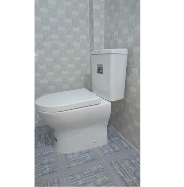 Bàn cầu tâm lỗ 25cm  Basic