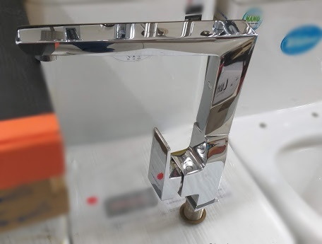 Vòi Rửa Chén Nóng Lạnh Hocrking 8322 Chính Hãng