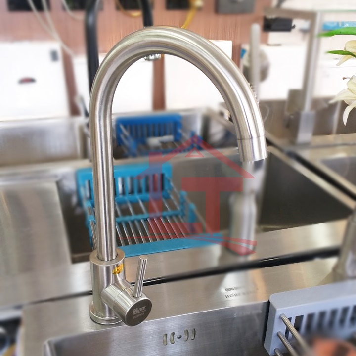 Vòi Rửa Chén Nước Lạnh Thân Lớn V0122