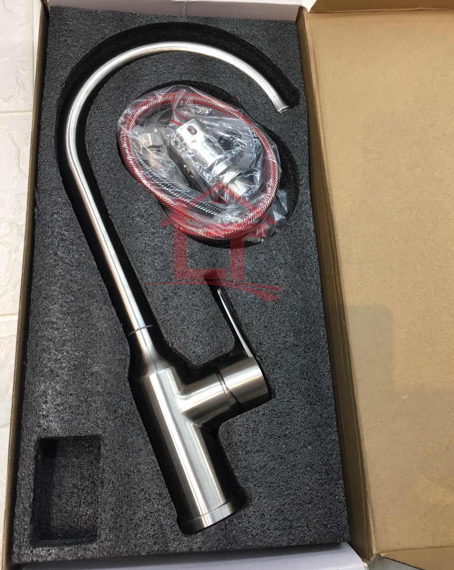 Vòi Rửa Chén Nóng Lạnh Inox Đúc Vani V0123 Cao Cấp