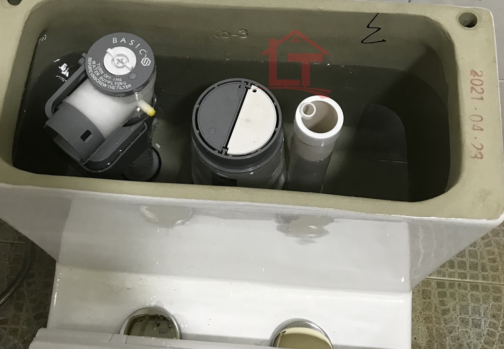 Bồn cầu 1 Khối Tâm Thoát 25 Cm Basis 119