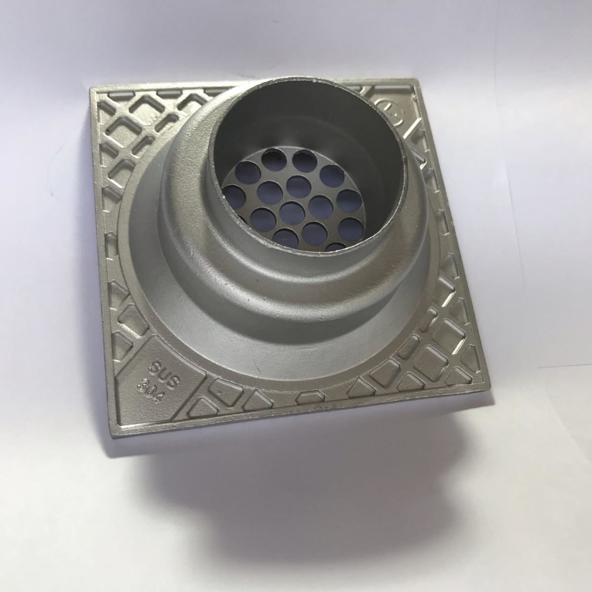 phễu thoát sàn inox 