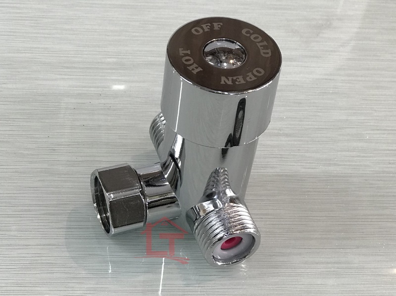 van trọn nước nóng lạnh